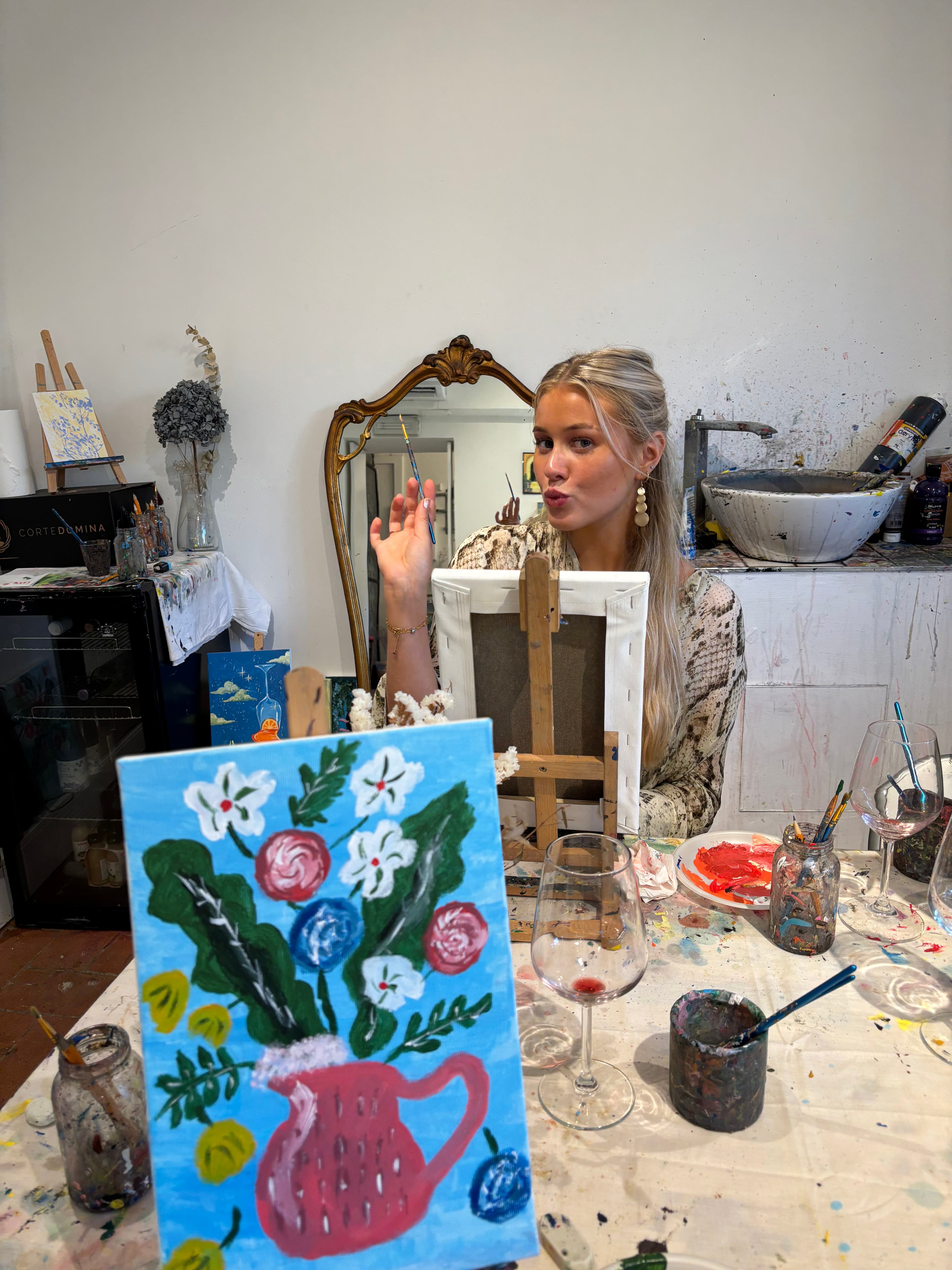 Sip and paint and sip